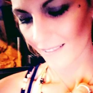 Meet your Posher, Keri